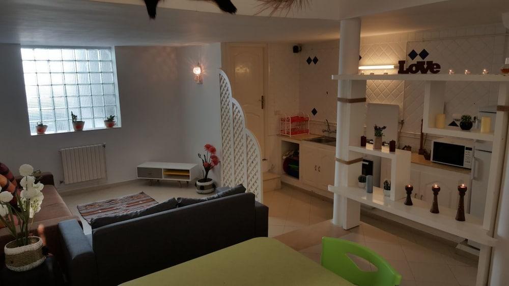 Le Cocon de Marsa Plage Living Area