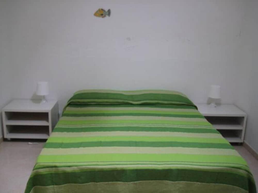 سبياجيابيلا فيّا إنديبندينتي أيه 30 مامنت دال ميري غرفة