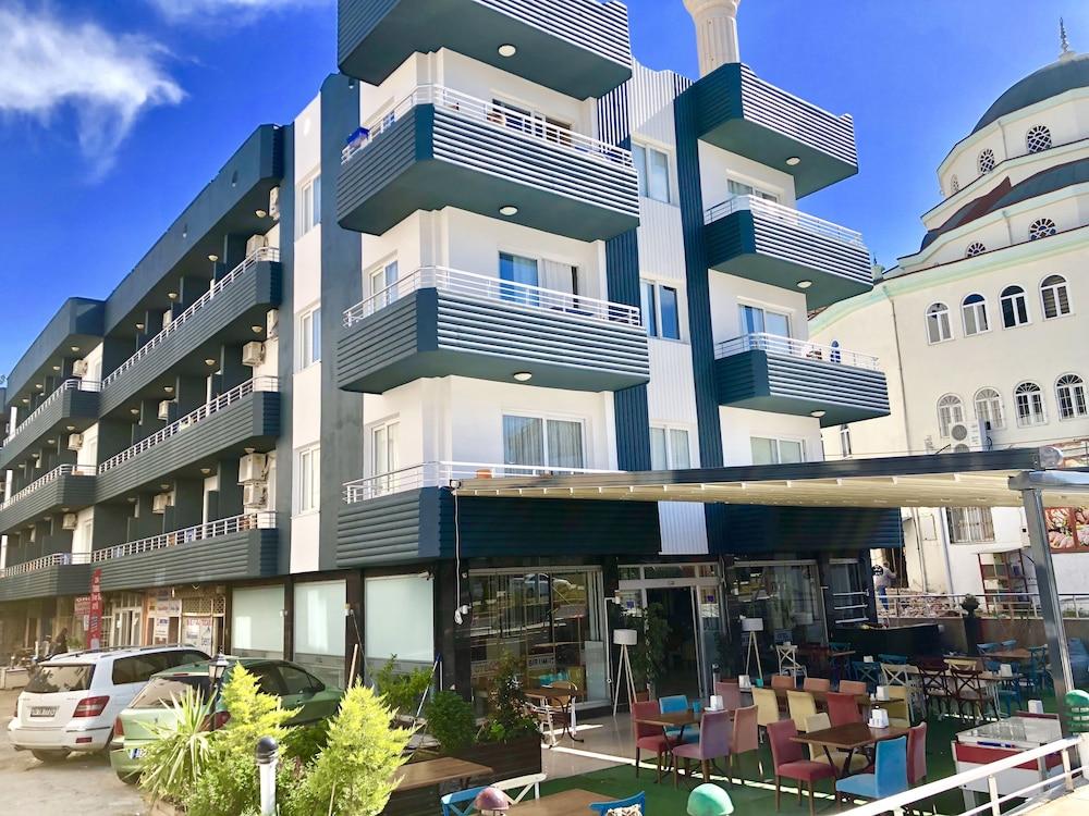 بير أوموت هوتل