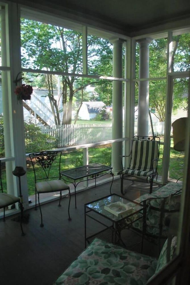 كولونيال كابيتال بد آند بريكفاست داخلي