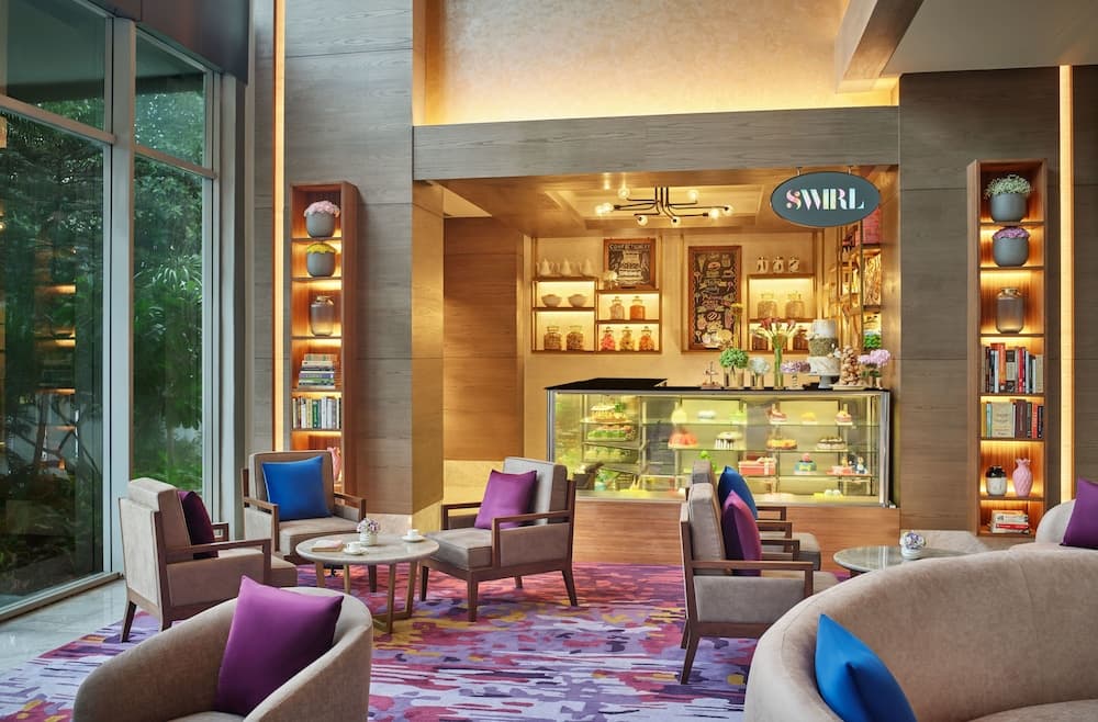 Vivanta Kolkata EM Bypass Lobby Sitting Area