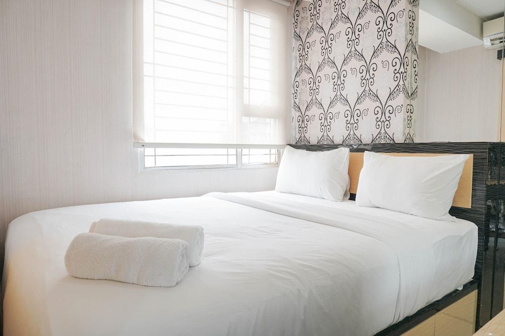 Beautiful and Comfy 2BR Menteng Square Apartment Featured Image