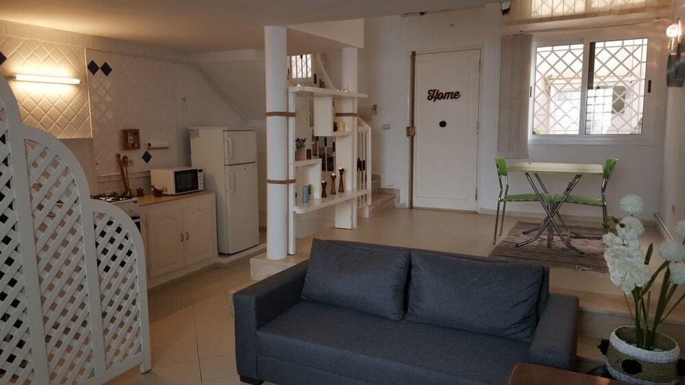 Le Cocon de Marsa Plage Living Area