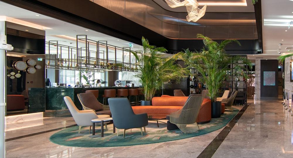Izmir Marriott Hotel Lobby Sitting Area