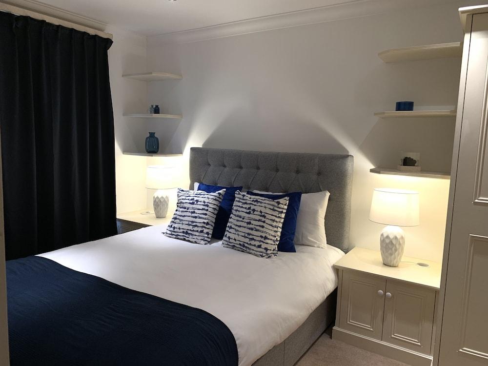 Grand Kensington House Featured Image