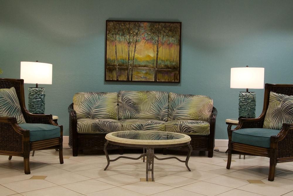 The Suites at Magic Tree Lobby Sitting Area