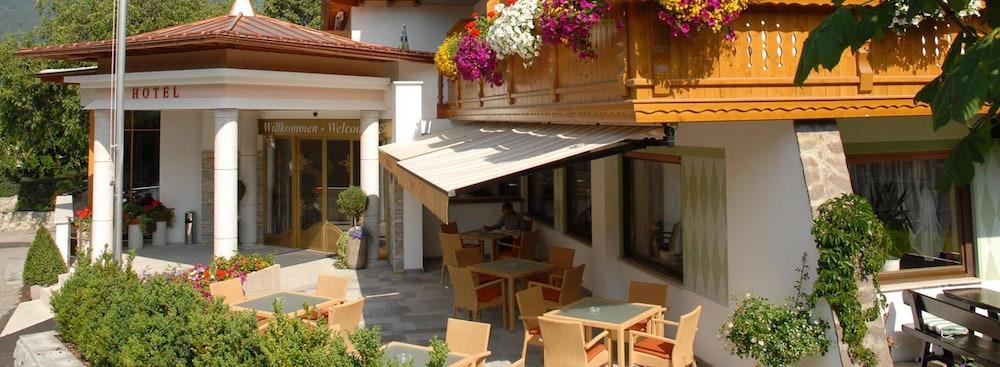 هوتل هوبرتوسهوف المنطقة الخارجية