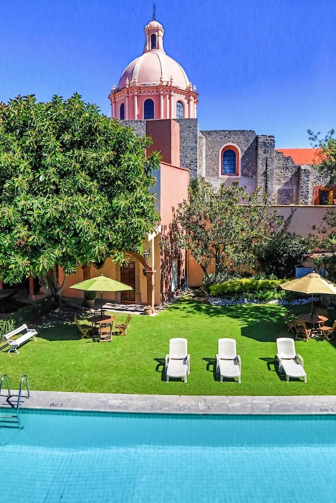 أوتل لا بلاثا دي تيكيس كيابان المنطقة الخارجية