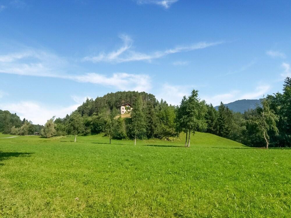 Lovely Apartment in Oetz With a View Exterior