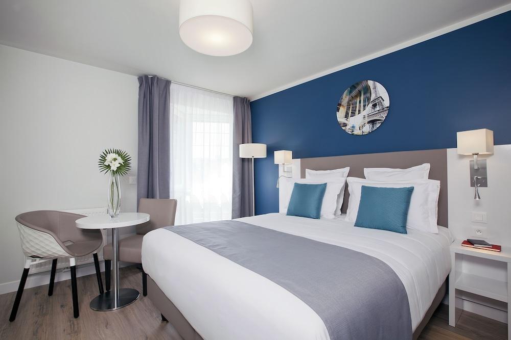 ريسايد هوم باري جار دو ليون  جاكلين دو روميلي الصورة الأساسية