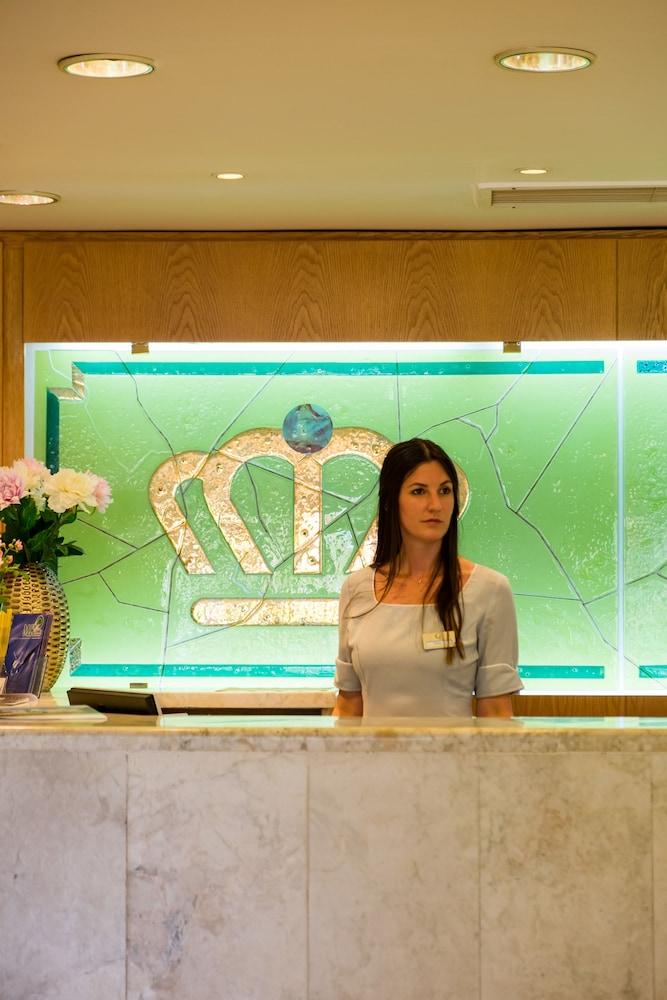 جي هوتلز ثيوفانو إمبريال بالاس منطقة الاستقبال