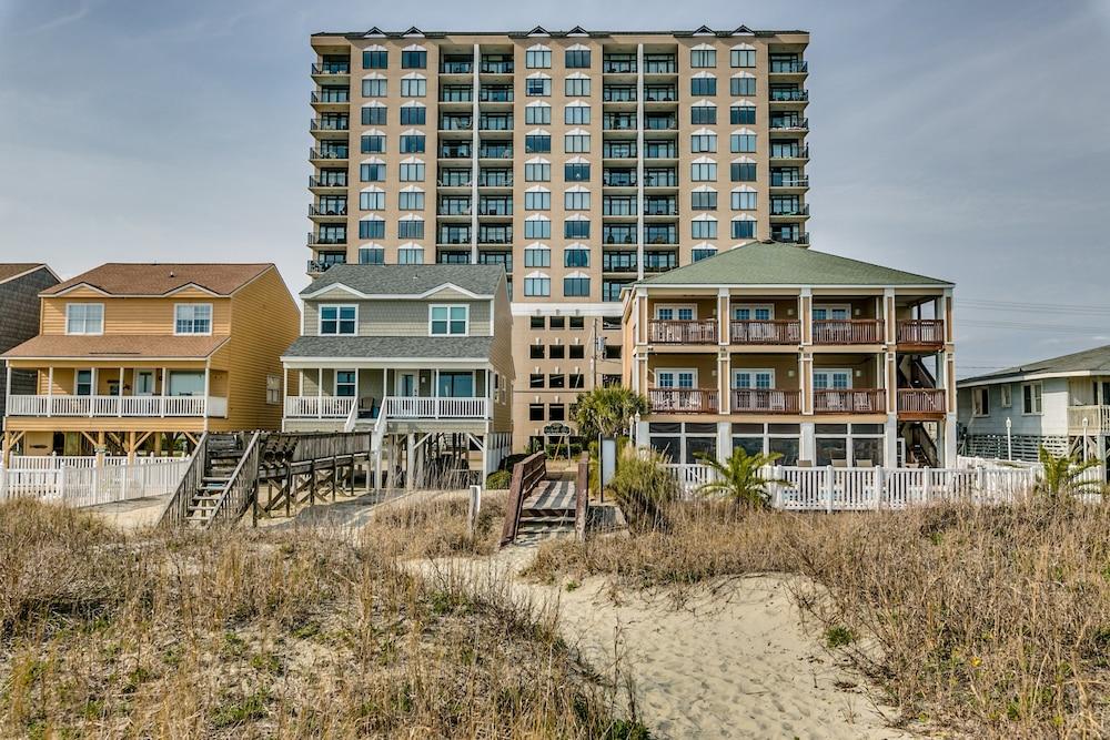 Beach Walk Villas by Condo-World