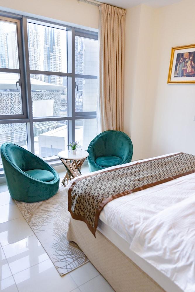 برافو واي ستاند بوينت برج بي بوسط المدينة غرفة