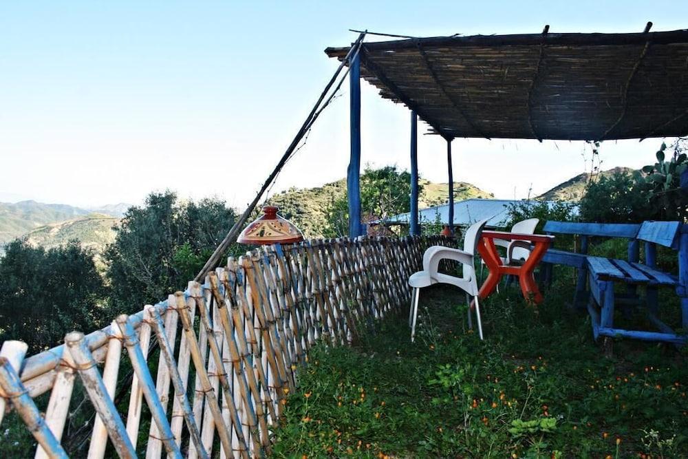 Nefzi Guest House