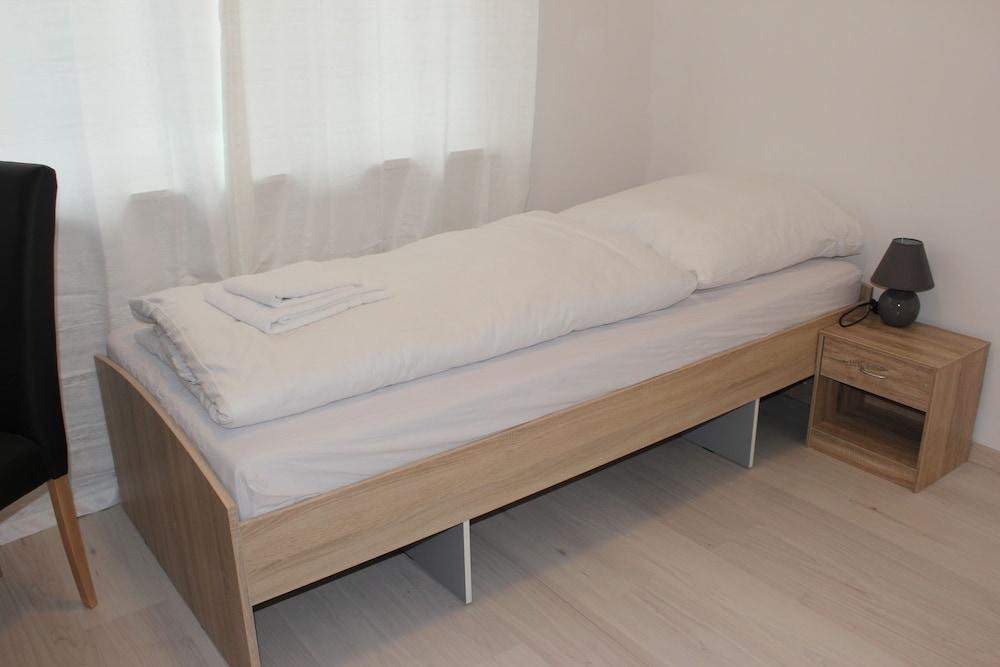 Boardinghouse Neu Wulmstorf Room