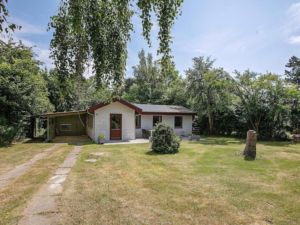 كوزي هوليداي هوم إن سيدانمارك ويذ باربيكو المنطقة الخارجية