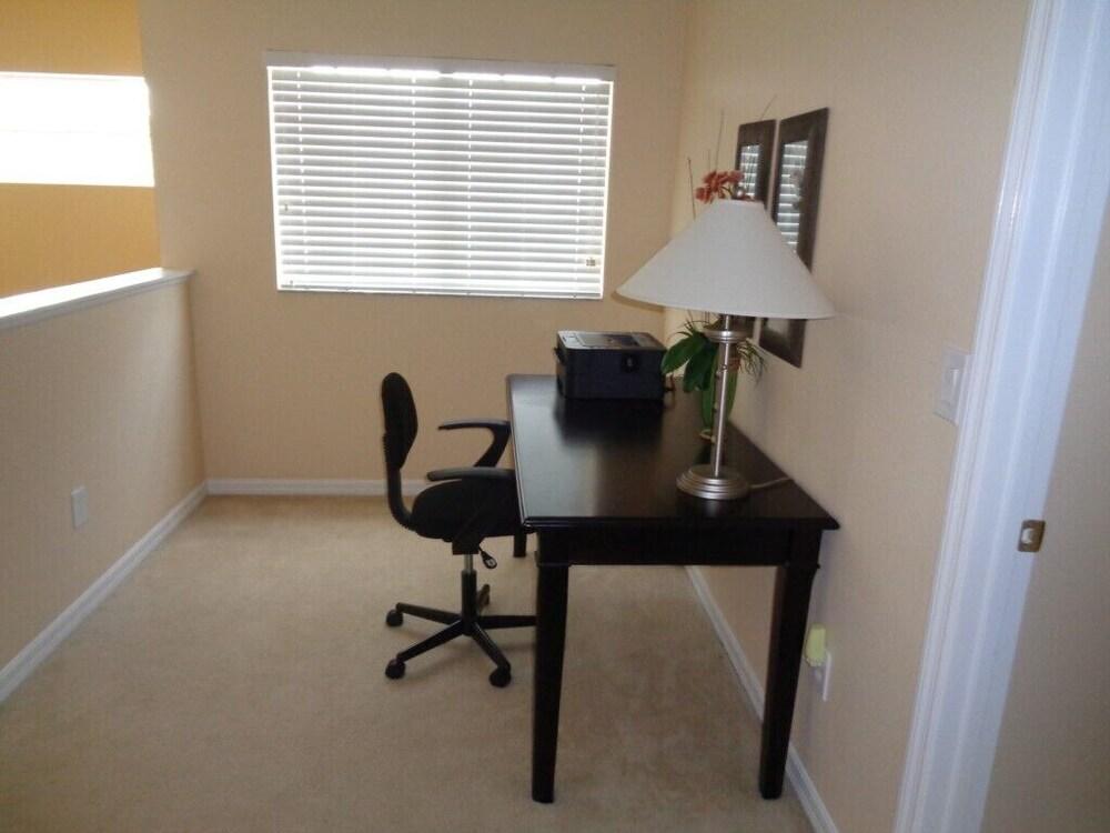 آر1 ويست هايفن 5 بد / 3 باث غرفة