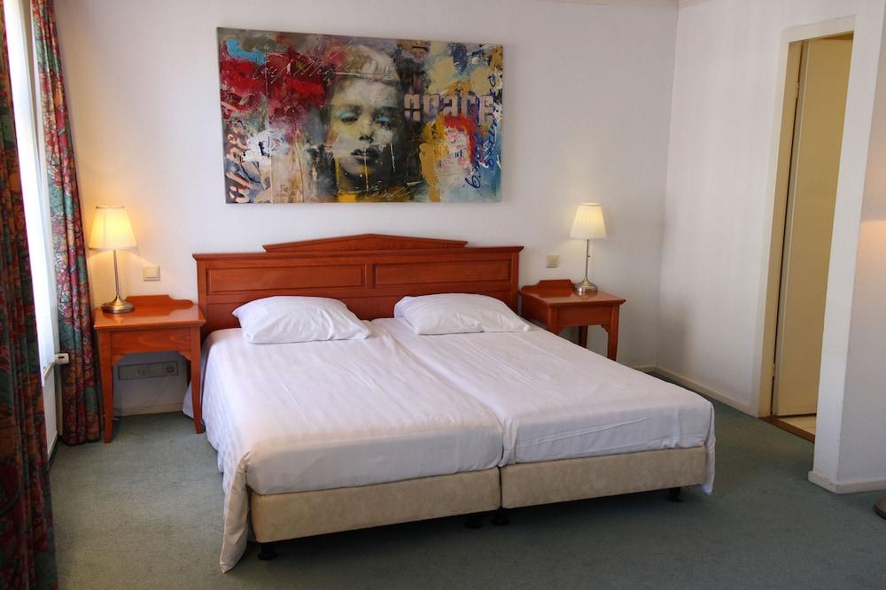 سكوير بوتيك هوتل آند براسيري غرفة