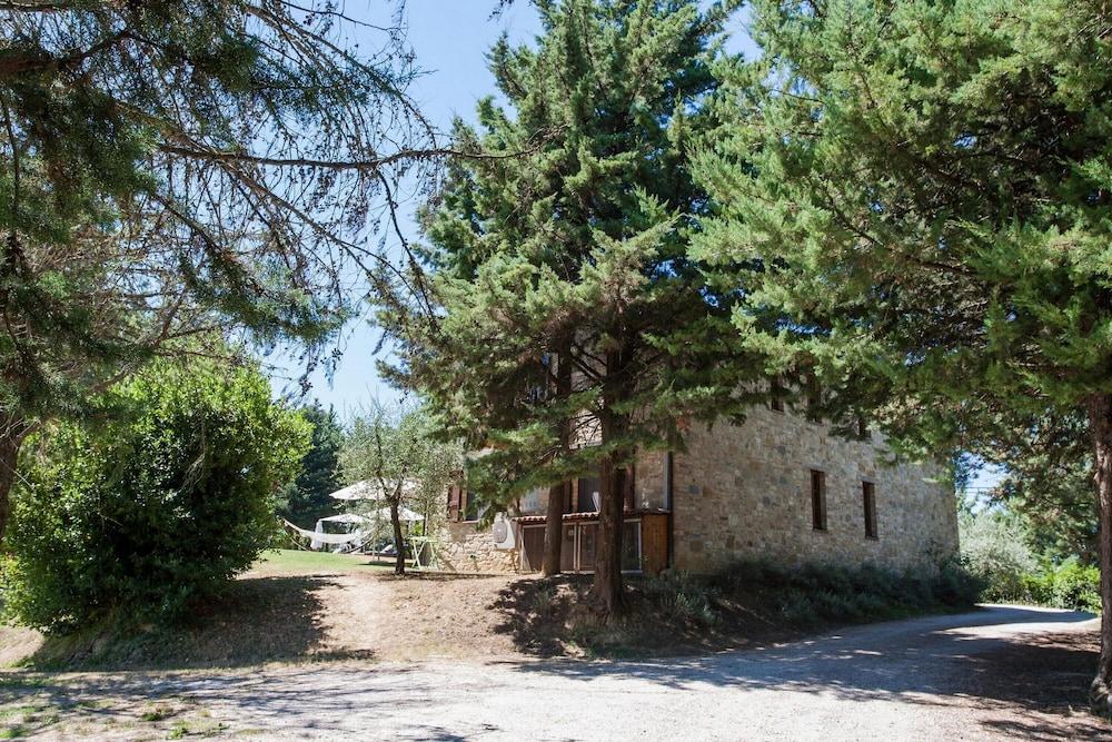 بوديري كالداروتشيو لا بينيتا فيلا 22 بيوبل منوع