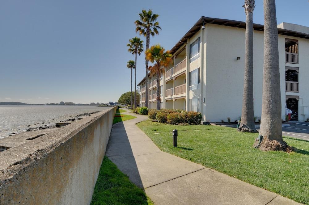 فيجابوند إن إكسكيوتيف سان فرانسيسكو إ... المنطقة الخارجية