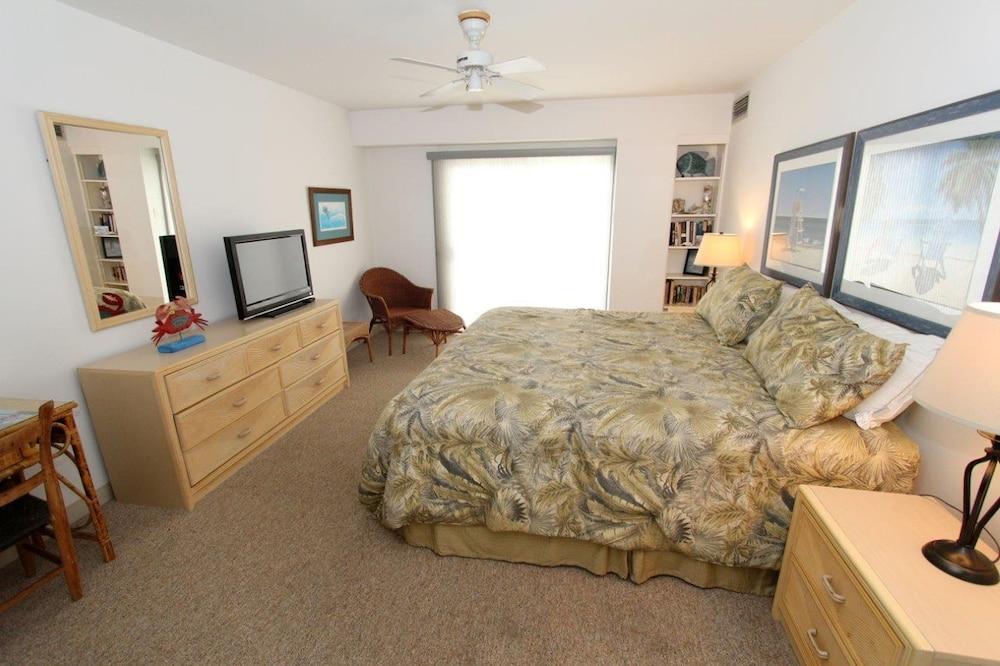 هينلوبين يونيت 316 باي لونج آند فوستر غرفة