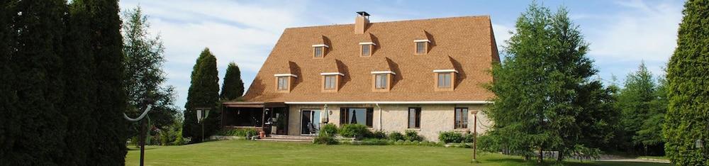 Aux Pignons Gite Others