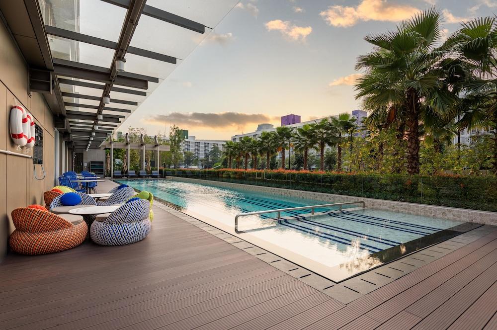 مايتريا هوتل راما 9 بانكوك حمام سباحة مكشوف