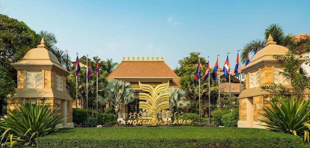 Angkor Miracle Resort & Spa Exterior
