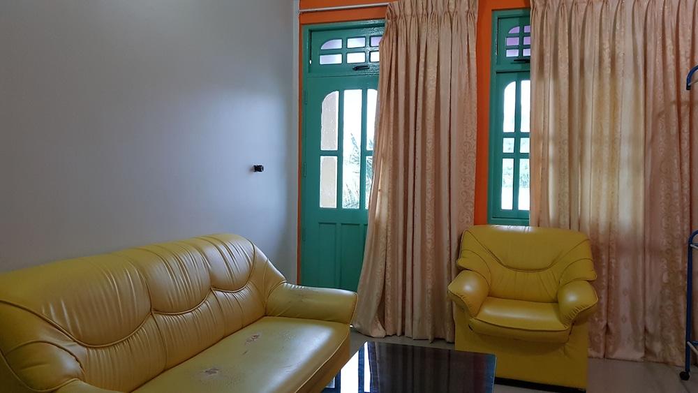 بينا سيرف كامب الصورة الأساسية