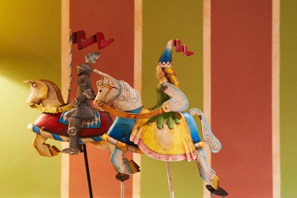 هاردينبيرغ برج هوتل تفاصيل الفندق من الداخل