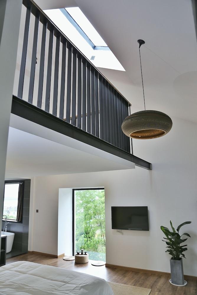 GoNative Boutique House Bamboo Whisper
