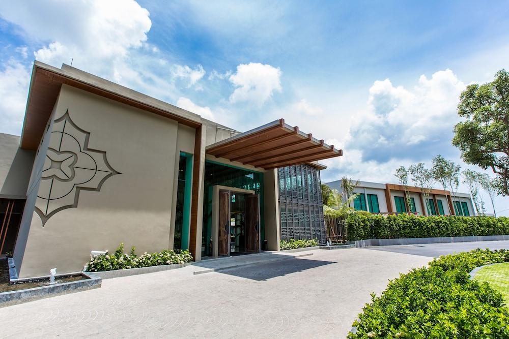 Fusion Suites Phuket Patong Exterior
