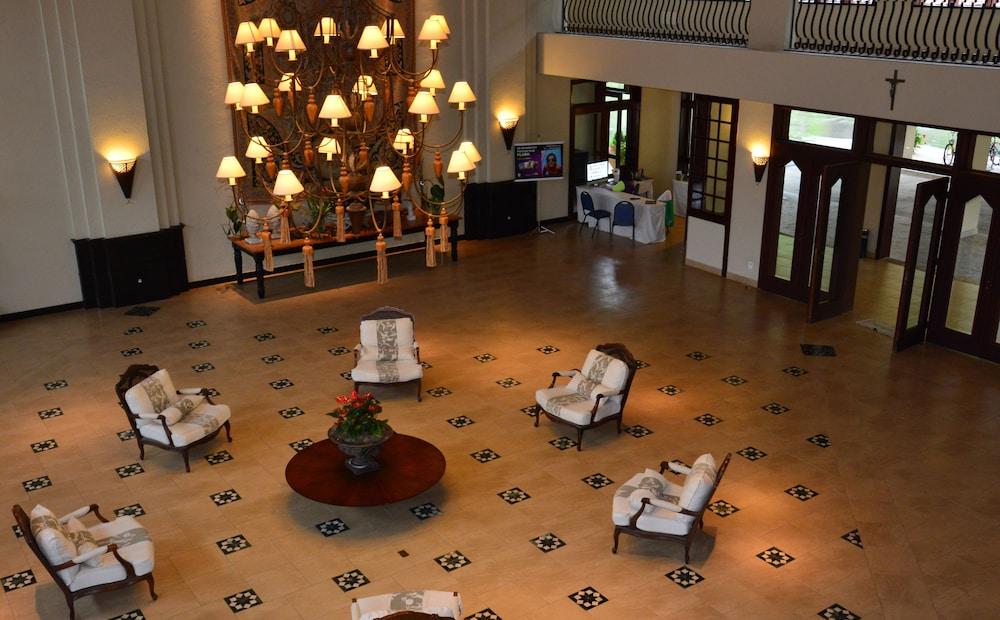 Villa Di Mantova Resort Hotel