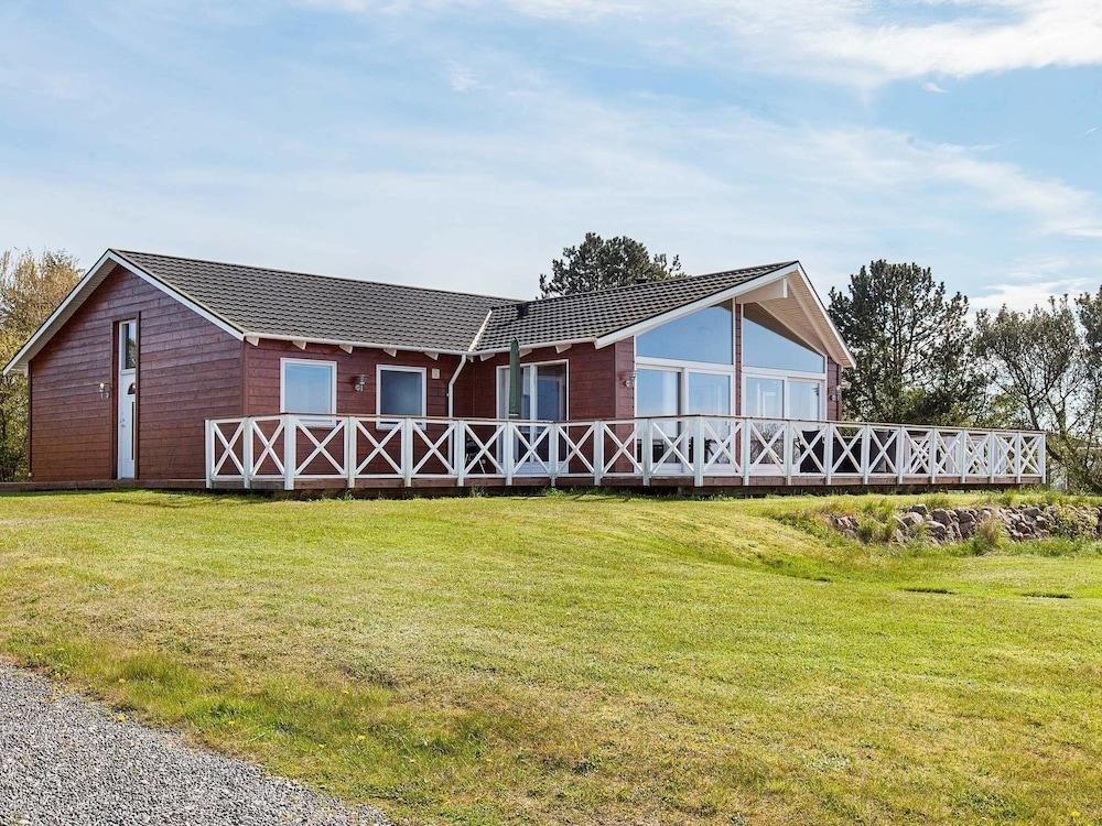 Spacious Holiday Home in Fårevejle With Swimming Pool