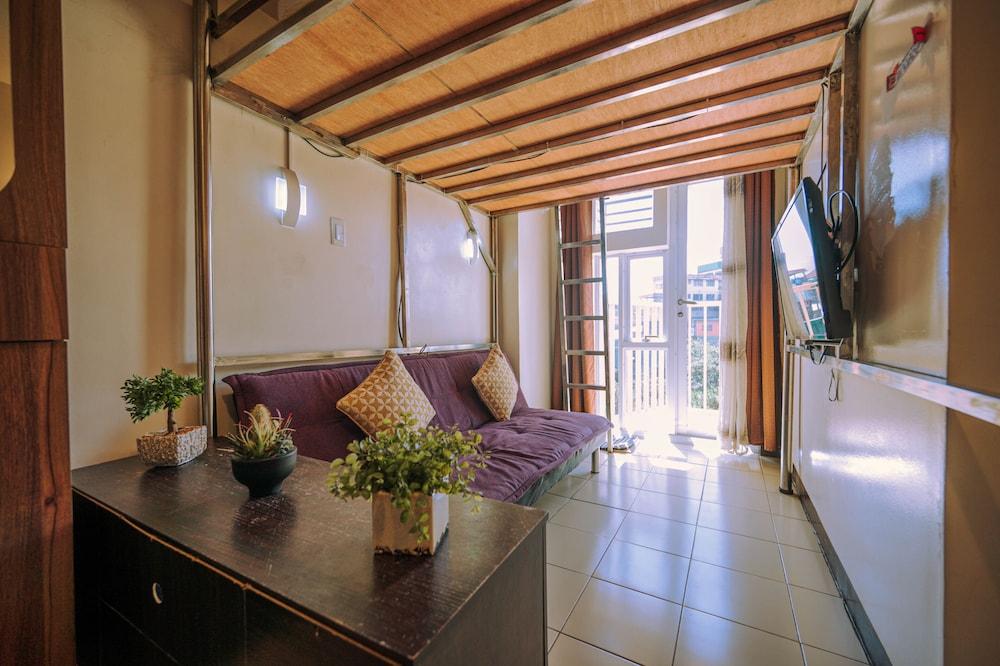 مولديكس ريزيدنسيز باي تريبسترز هب