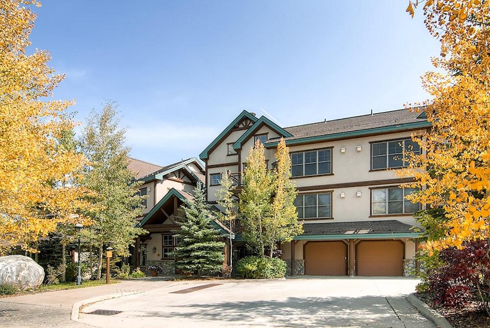 كورال آت بريكينريدج 102 إي باي بيك بروبيرتي مانيدجمنت المنطقة الخارجية