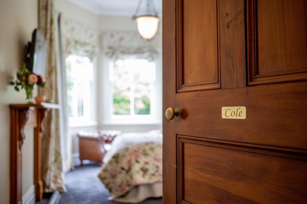 فيلا وولتون