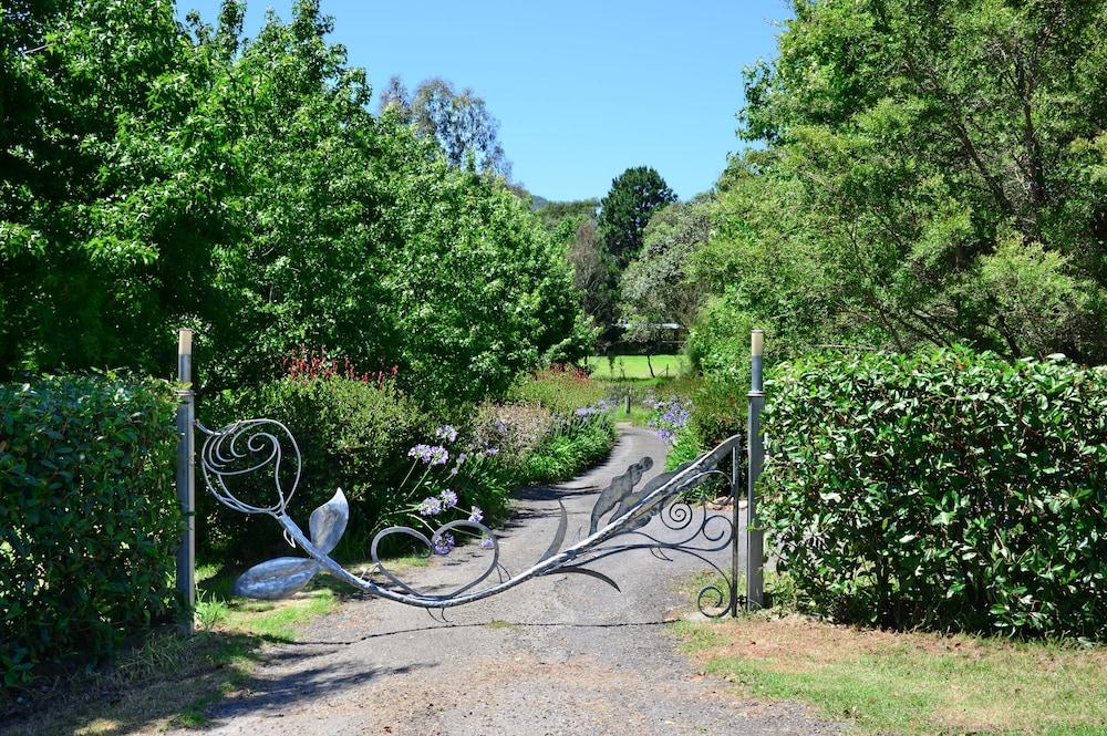 كريستال كريك ميدوز لاكشري كوتيدجيز المنطقة المحيطة بالمنشأة