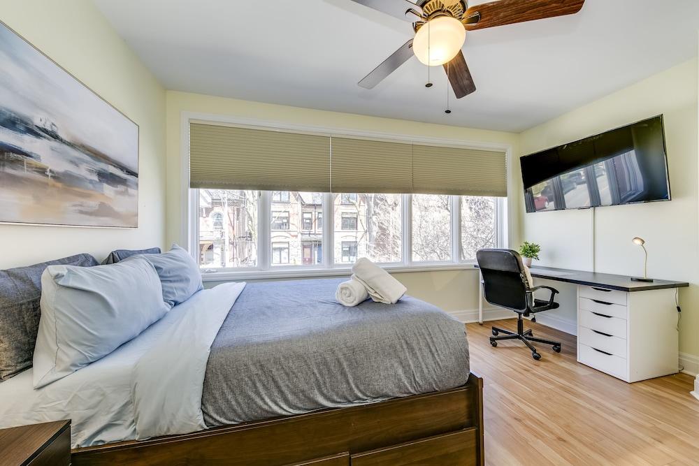 نيولي ديكوريتيد 2 بد روم يوركفيل هوم غرفة