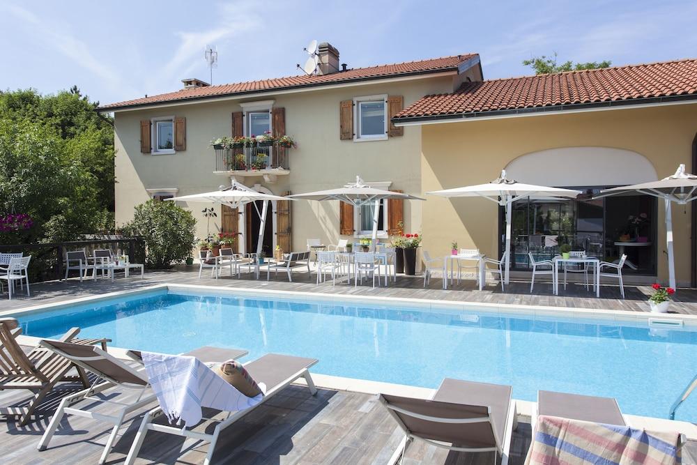 فيّا بورجو دوينو