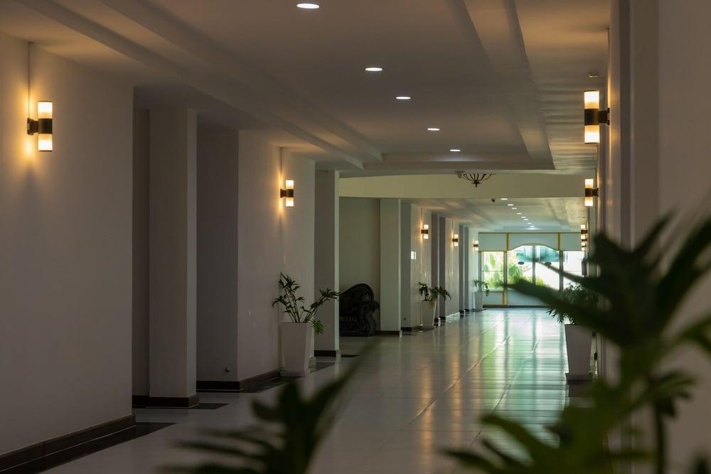 جاسان بانوراما جولف كلوب داخلي