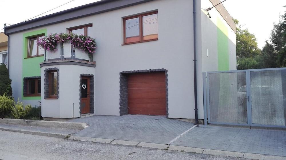 Apartmany Halex 3 Exterior