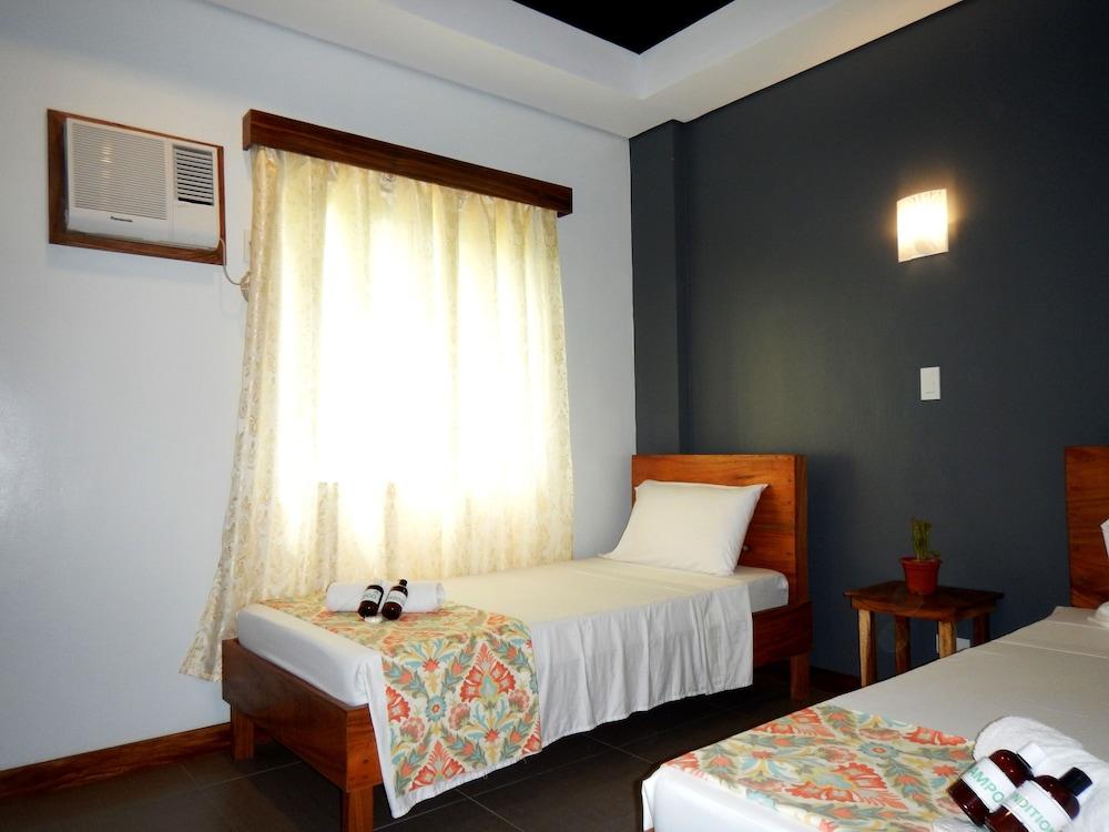 أكاسيا غاردن إن