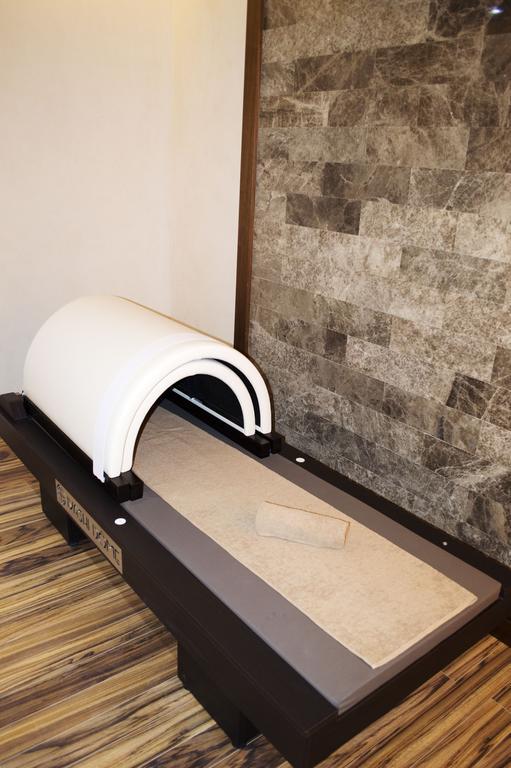 بريميير بالاس هوتل آند سبا أخرى