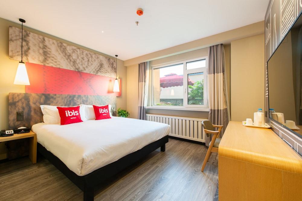 إيبيس داليان أيربورت هواباي رود هوتل