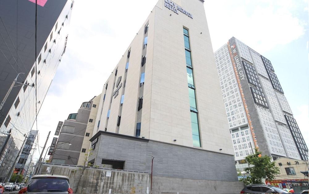 Hotel Lazy Heaven Exterior