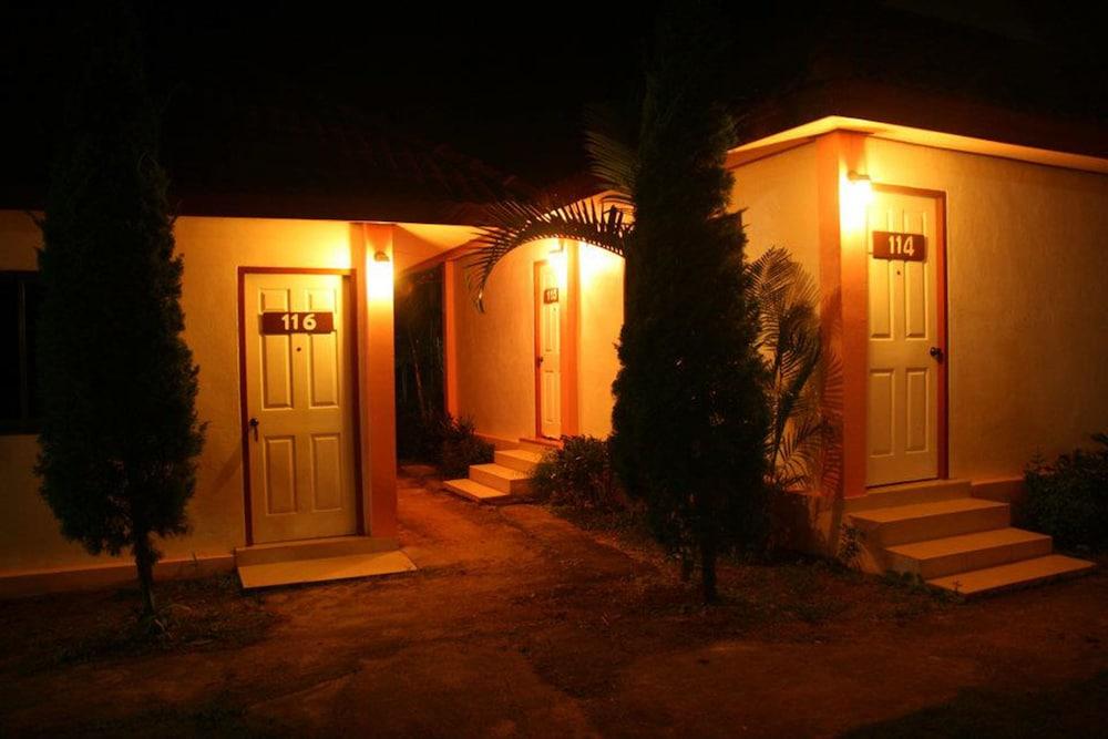 Pingdoi Resort Exterior