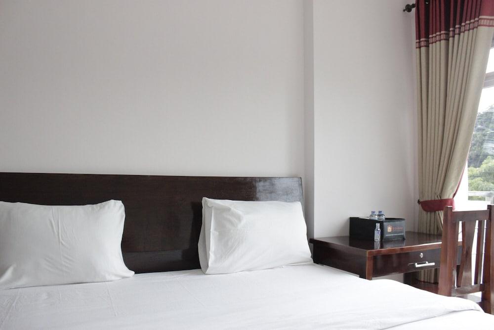 Simply Homey Studio at Gateway Pasteur Apartment near Exit Toll Room