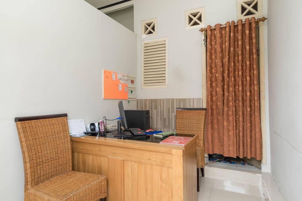 ريد دورز نير ووترفانج لوبوك لينجاو 2 منطقة الاستقبال