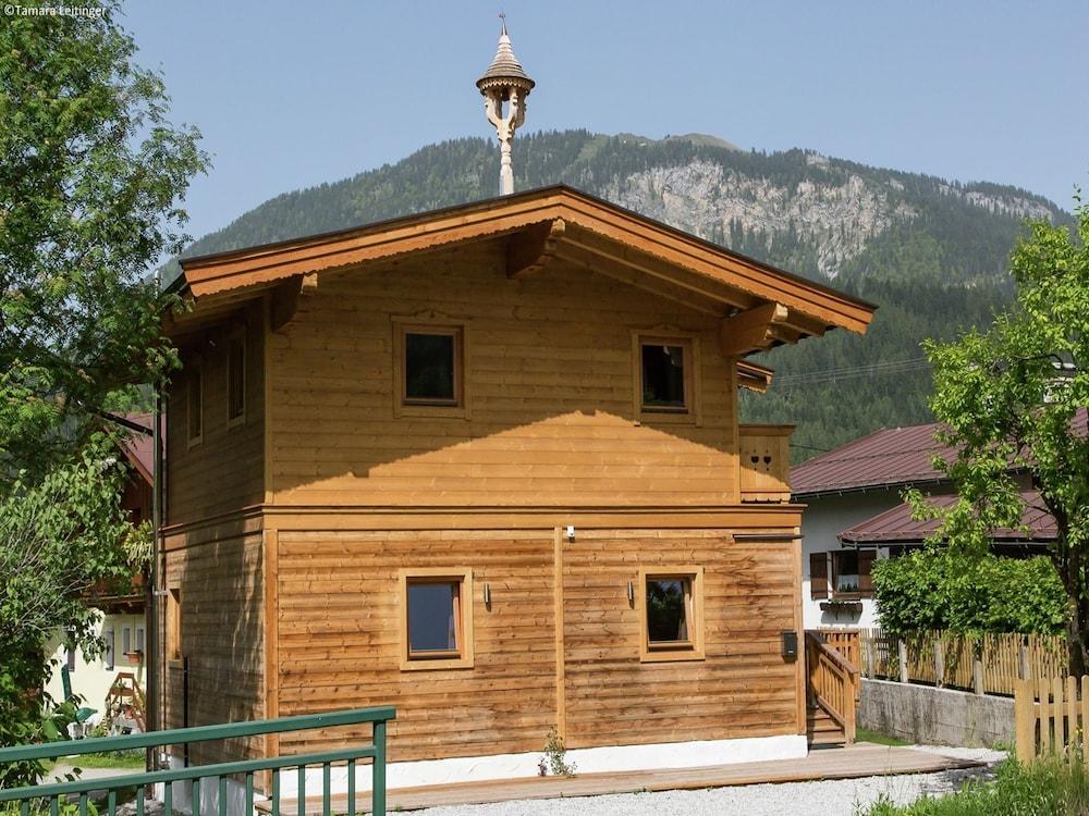 Chalet Eichenhof in St. Johann in Tirol With Private Garden Featured Image